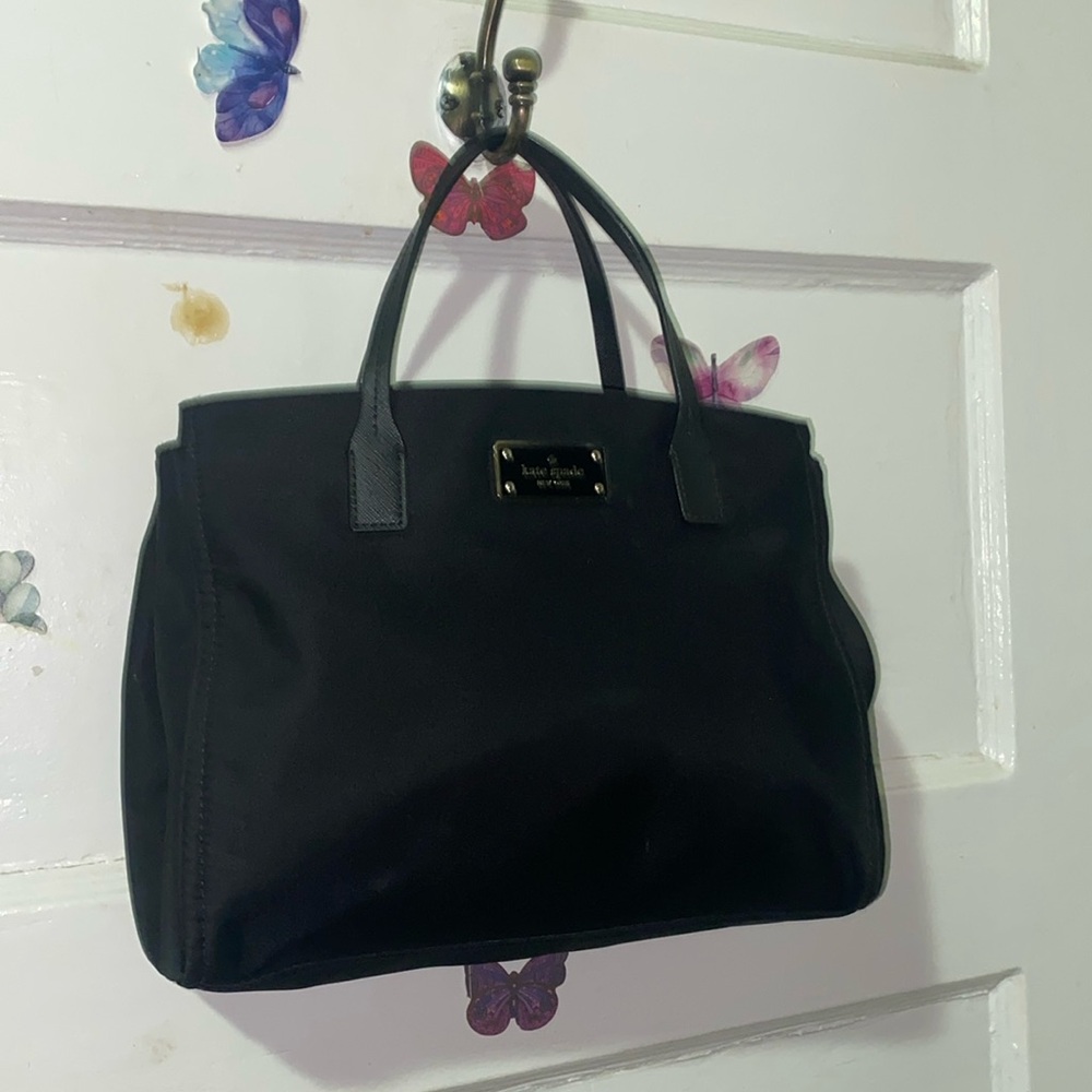 🇺🇸Kate spade ♠️ nylon EUC crossbody strap included